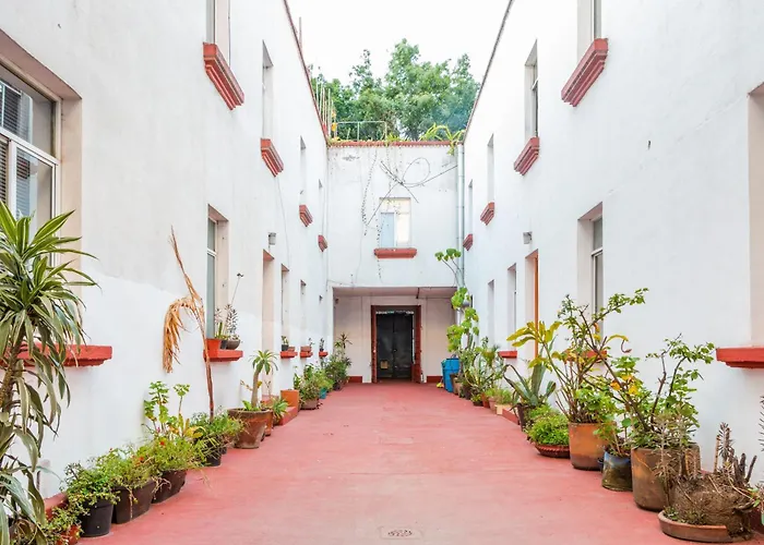 Casa Lumo In Roma Norte By Tasman